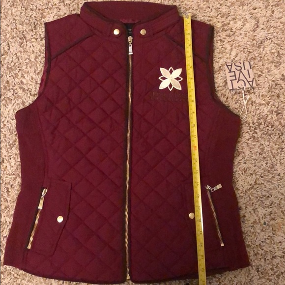 *SOLD* NWT Equestrian Riding Vest-Maroon - Picture 6 of 7